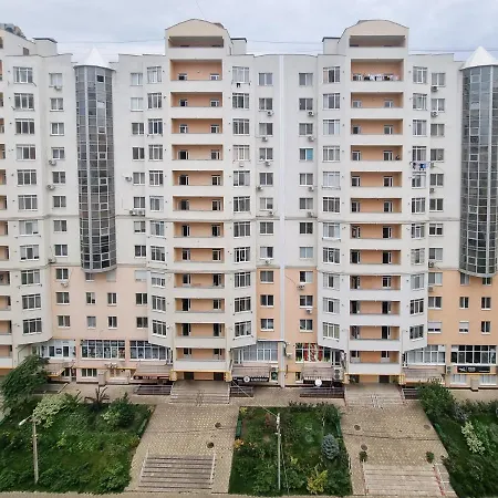 Testemiteanu apartment, free wifi available Chisinau Exterior foto